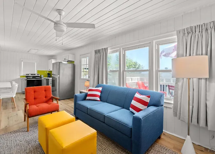 2Br1Ba Sleeps 6 Pet-Friendly Walk To Ocean